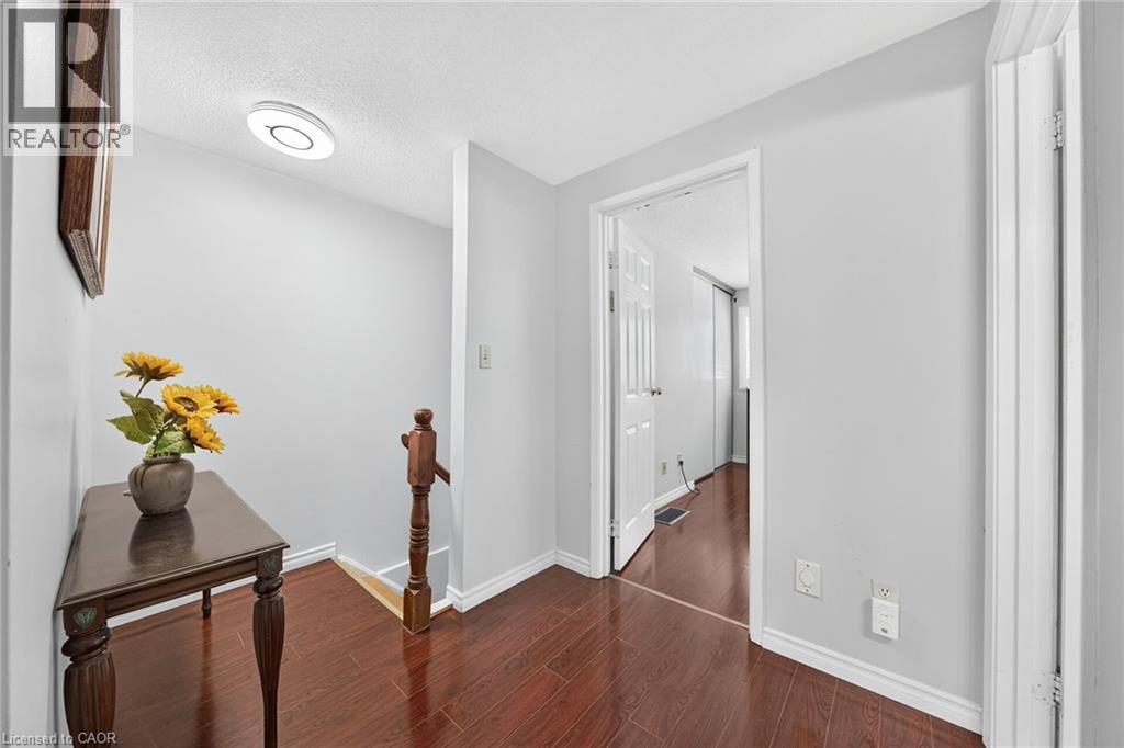 #27 860 RYMAL Road E - 25