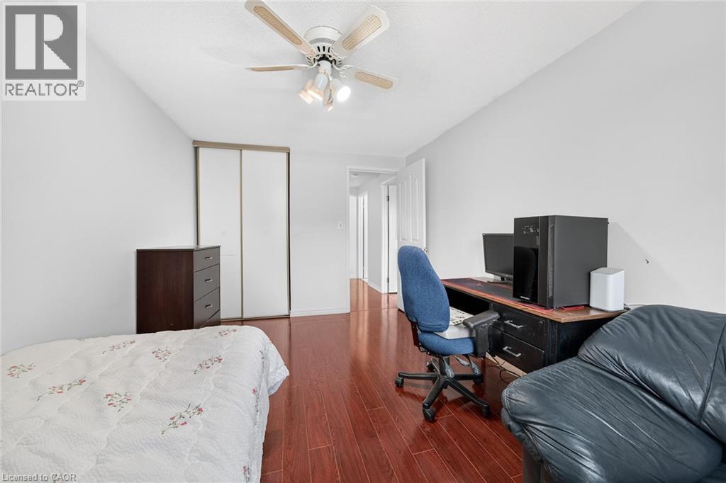 #27 860 RYMAL Road E - 26