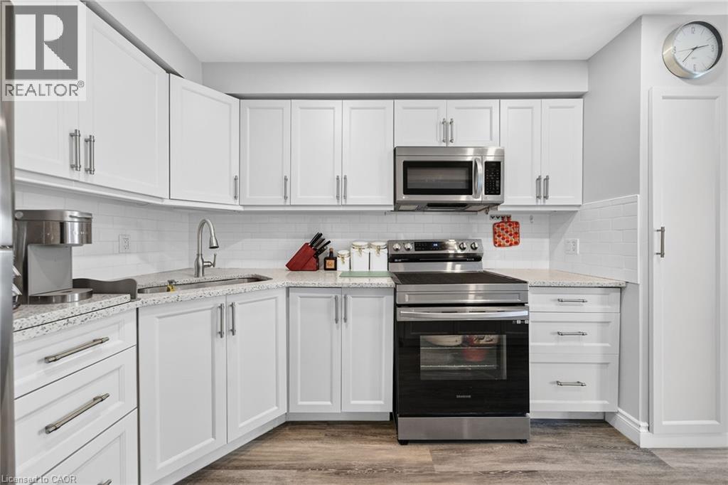 #27 860 RYMAL Road E - 17