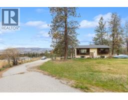  3260 Coyote Crescent, Westbank