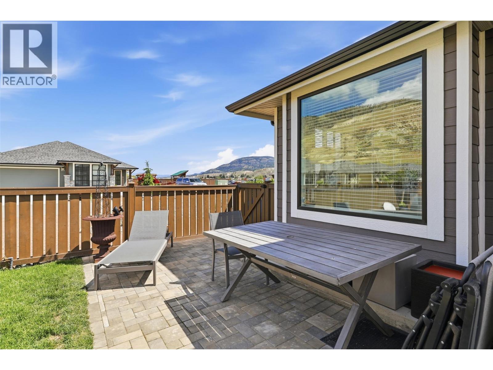 #327 641 Shuswap Road E - 25