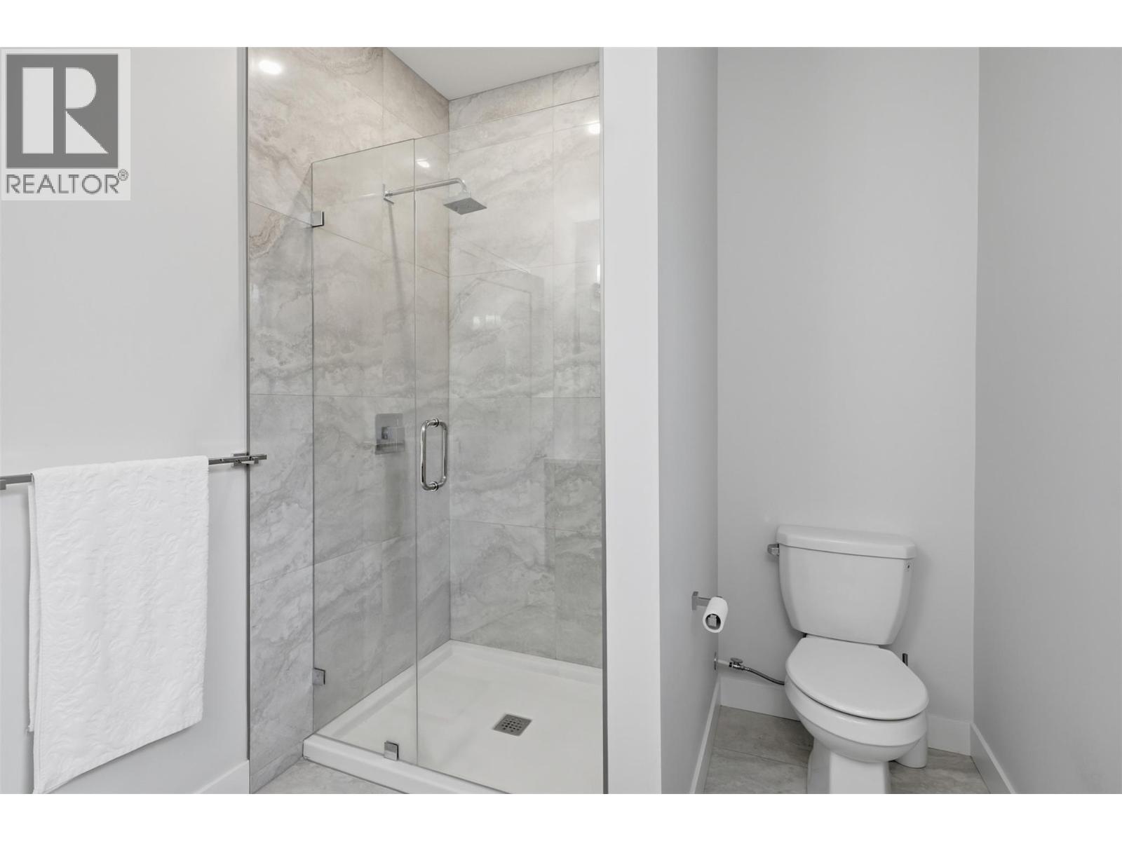 #327 641 Shuswap Road E - 30