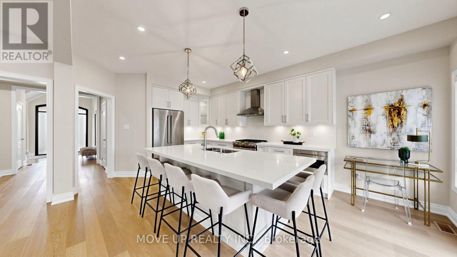 35 LAUDERDALE DRIVE - 11