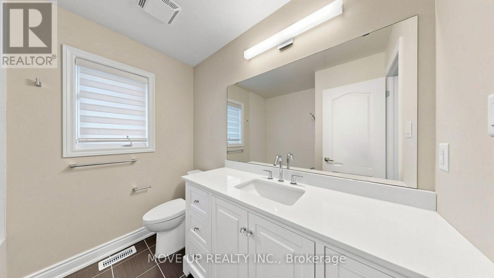 35 LAUDERDALE DRIVE - 36