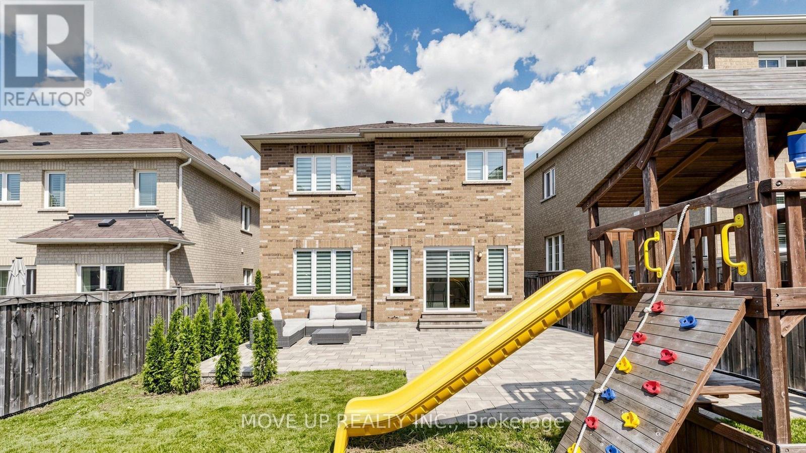 35 LAUDERDALE DRIVE - 46