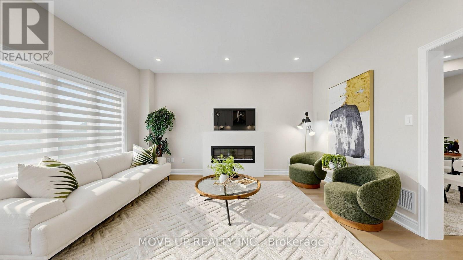 35 LAUDERDALE DRIVE - 9