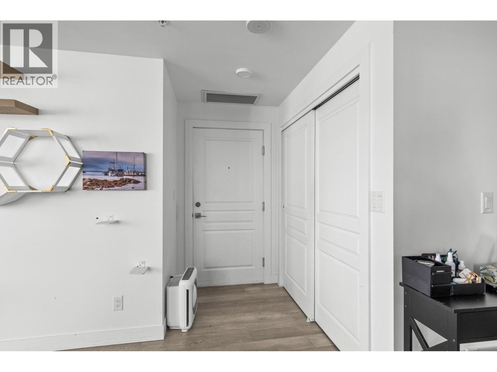#405 1151 Sunset Drive - 17