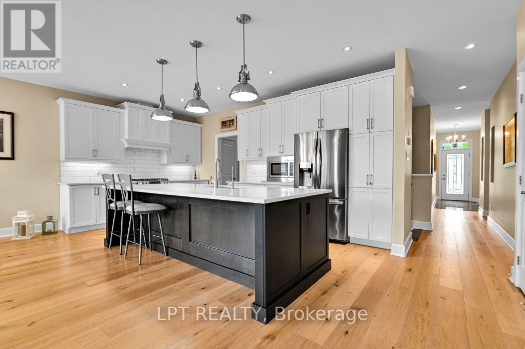608 ROBERT HILL STREET - Image 16