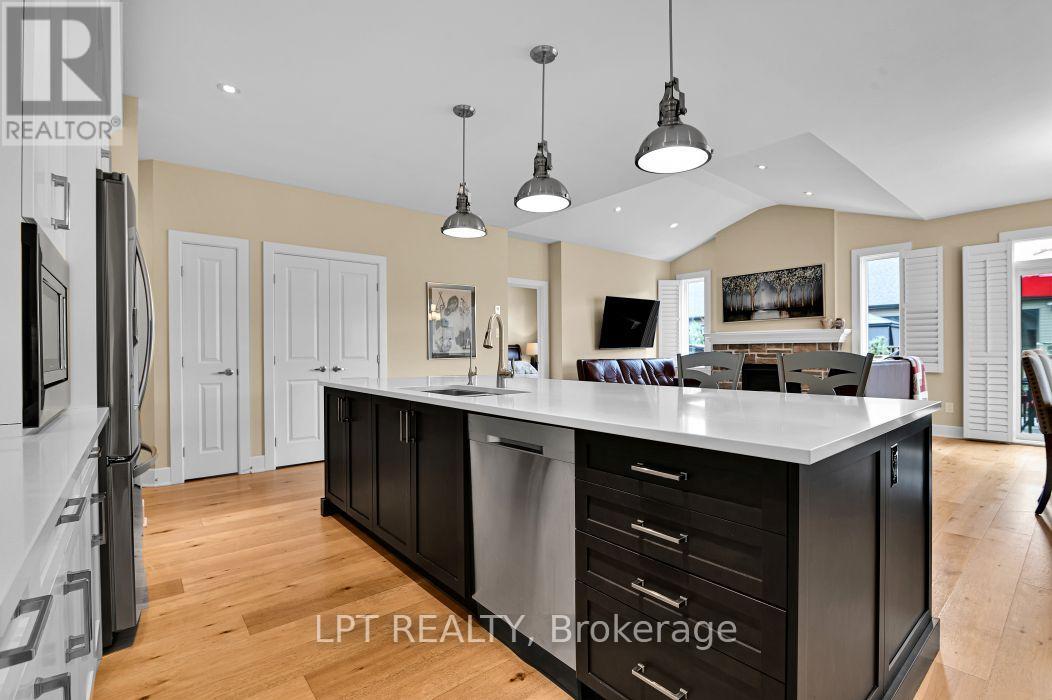 608 ROBERT HILL STREET - Image 19
