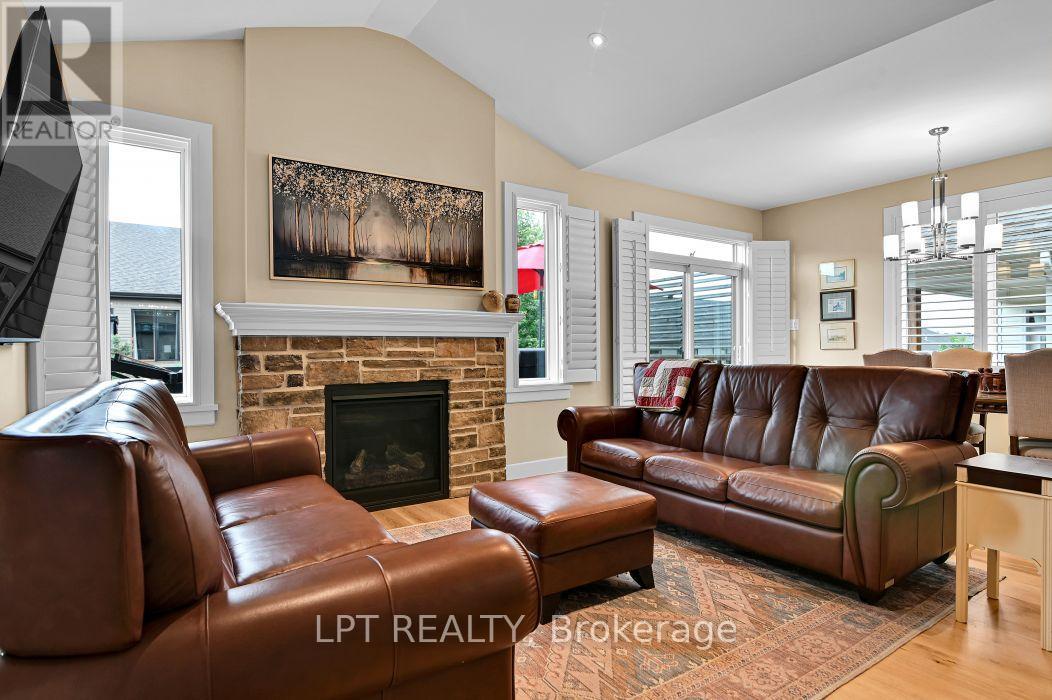 608 ROBERT HILL STREET - Image 24