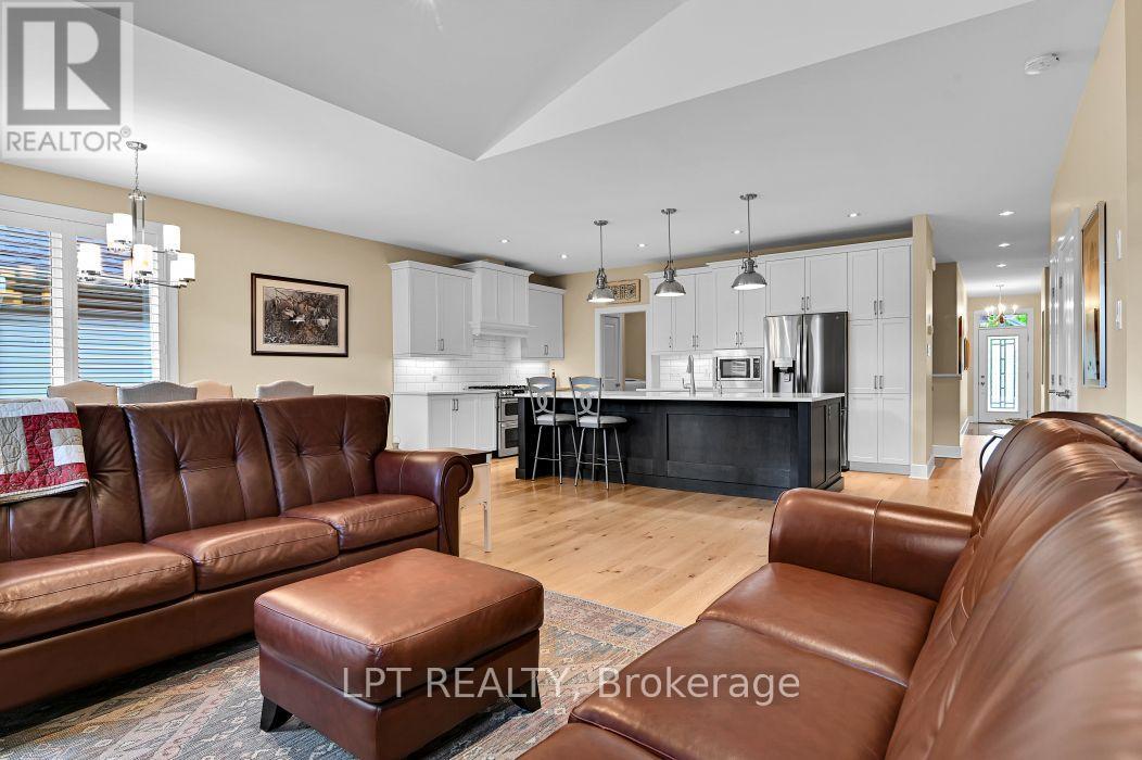 608 ROBERT HILL STREET - Image 25