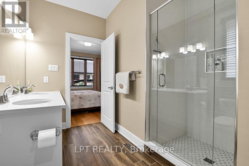 608 ROBERT HILL STREET - Image 34