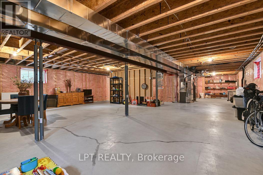 608 ROBERT HILL STREET - Image 39
