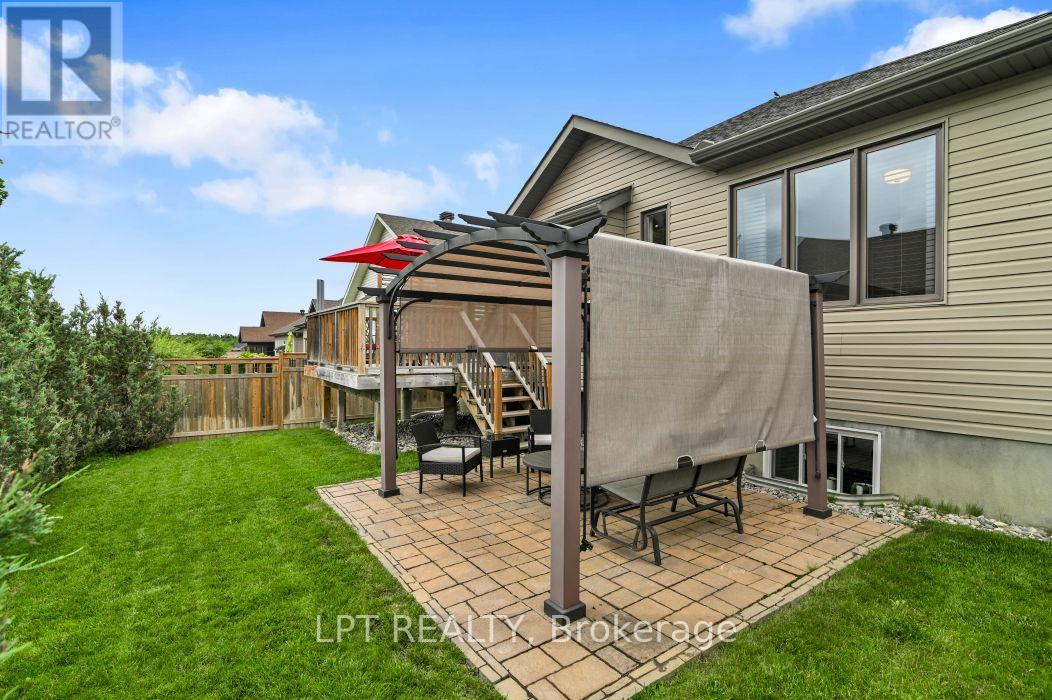 608 ROBERT HILL STREET - Image 48