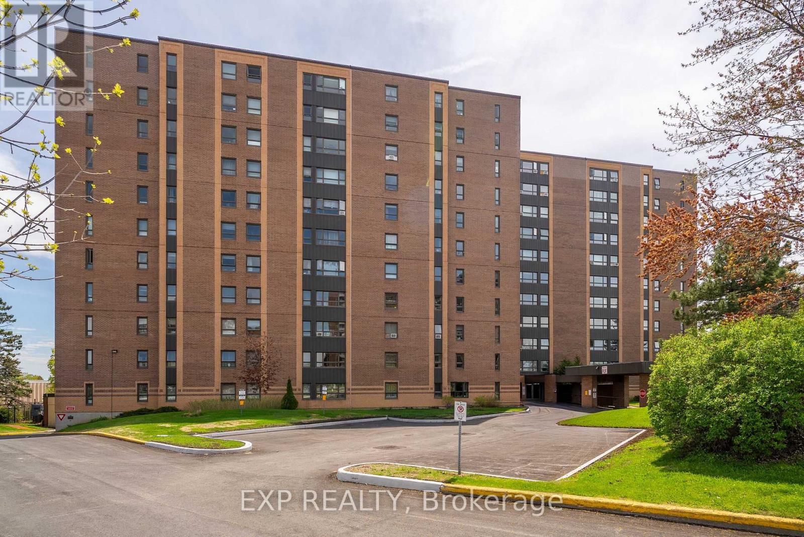 #604 1356 MEADOWLANDS DRIVE N - 1