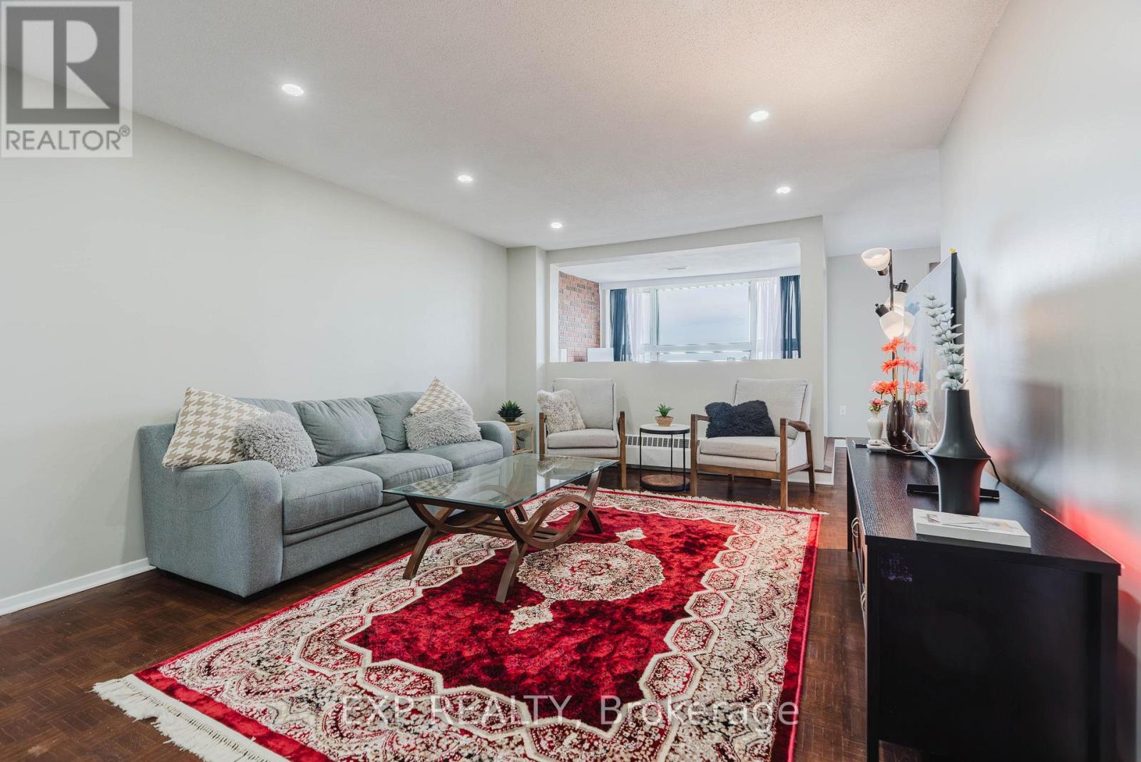 #604 1356 MEADOWLANDS DRIVE N - 18