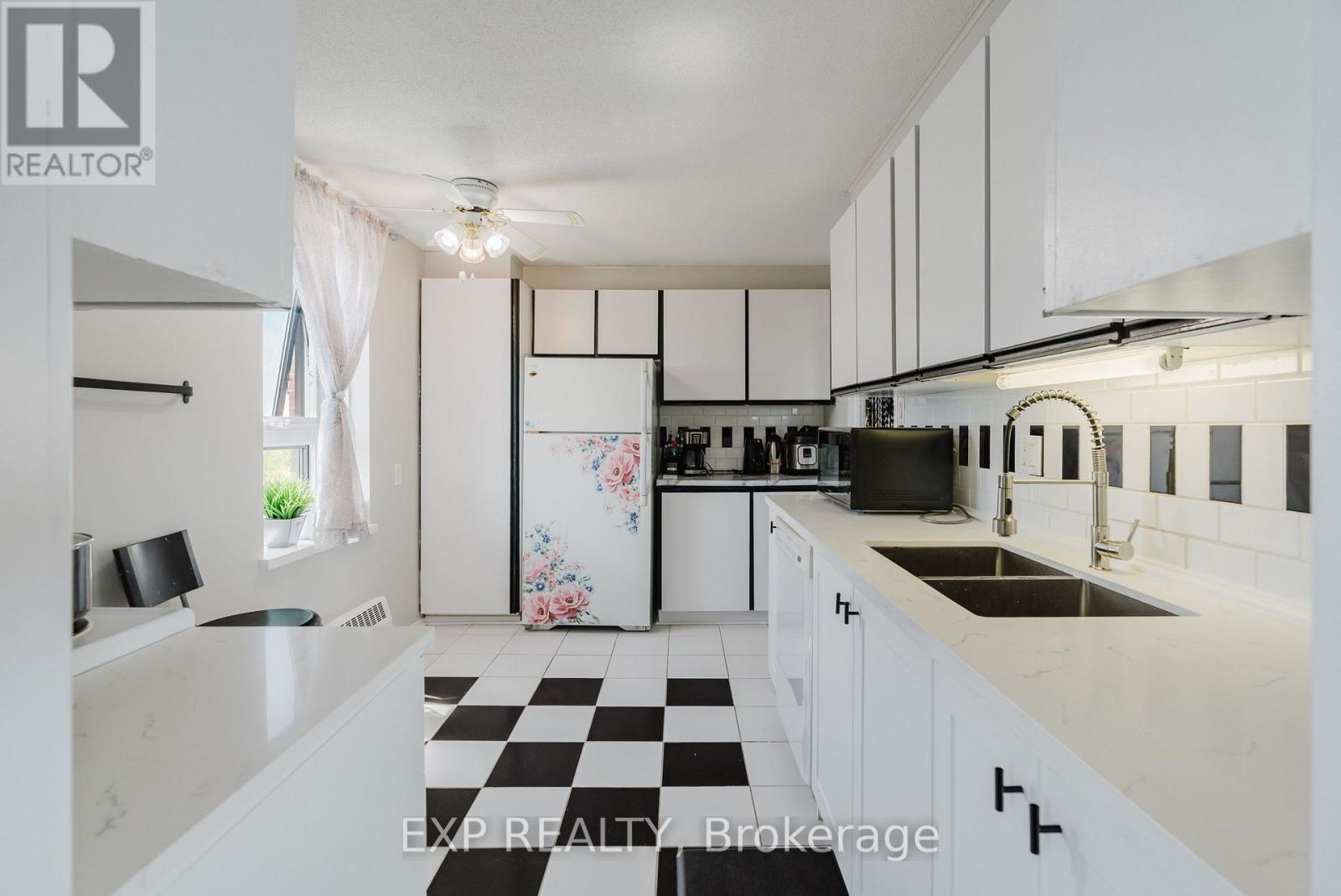 #604 1356 MEADOWLANDS DRIVE N - 28