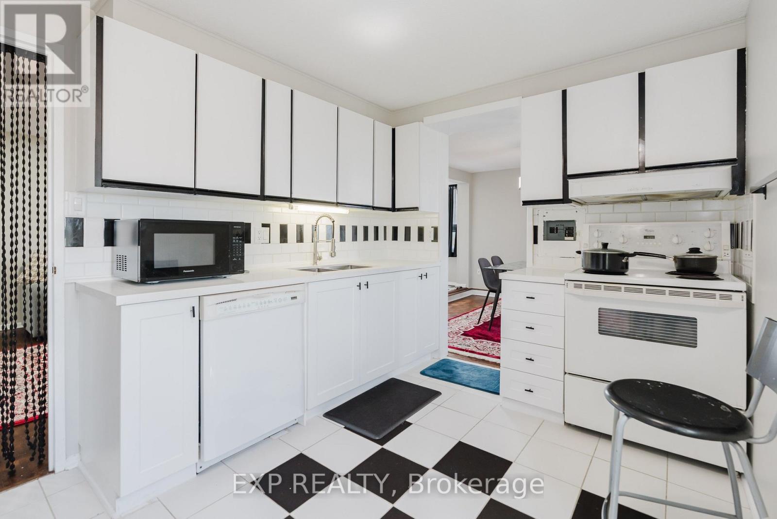 #604 1356 MEADOWLANDS DRIVE N - 34