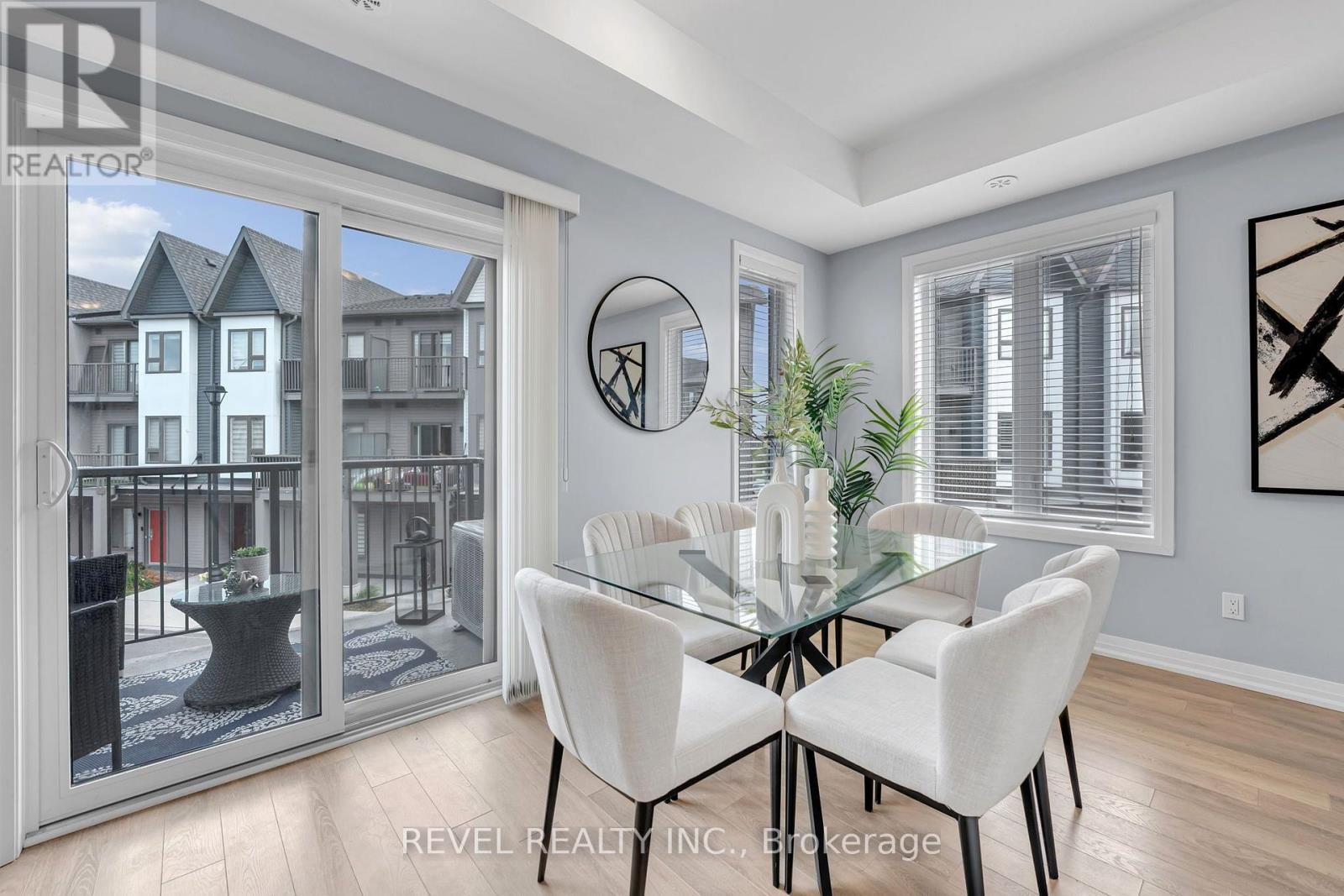 #304 2635 WILLIAM JACKSON DRIVE - Image 13