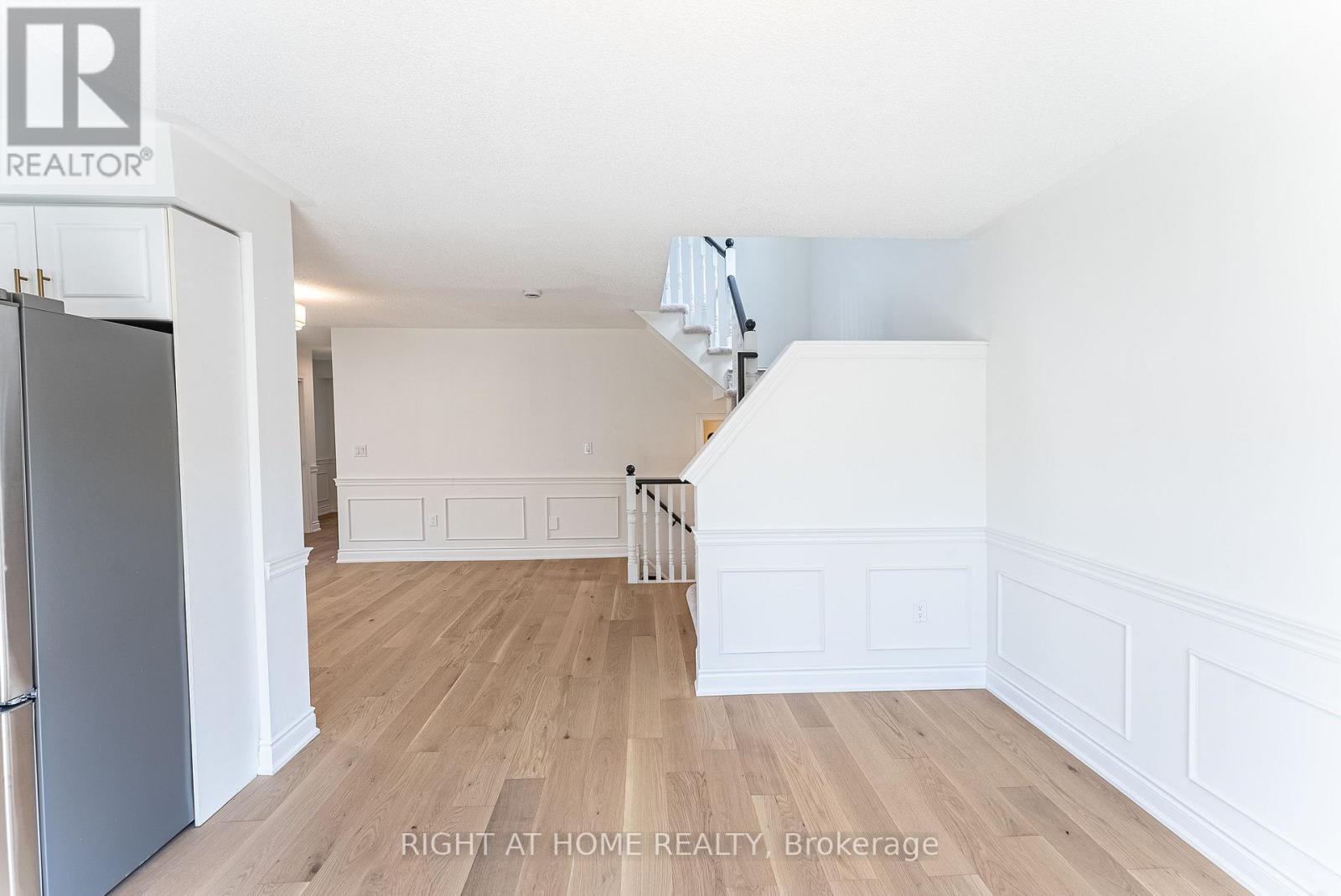 112 WHITE CRESCENT - Image 12