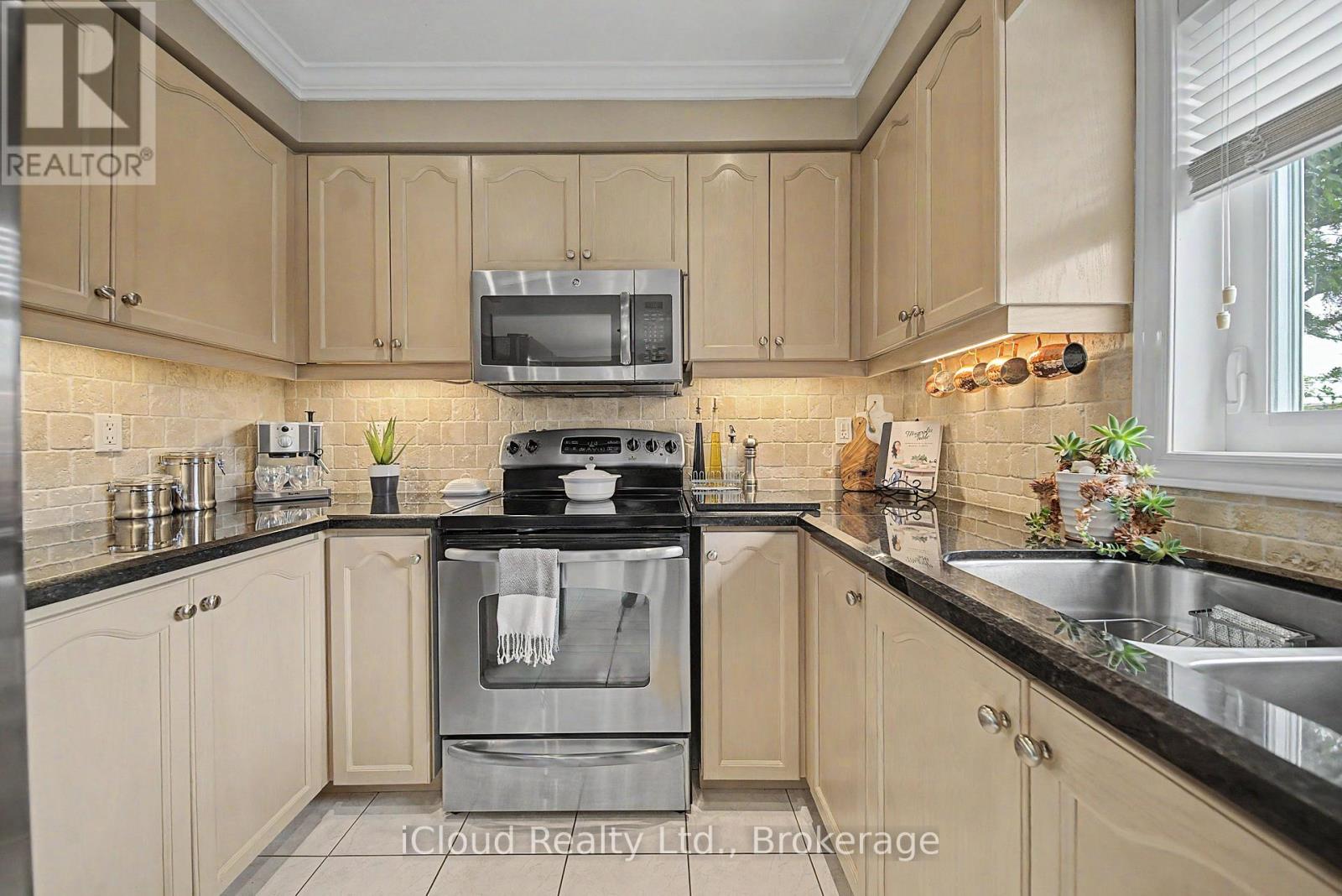 3926 BAGGINS COURT - Image 25
