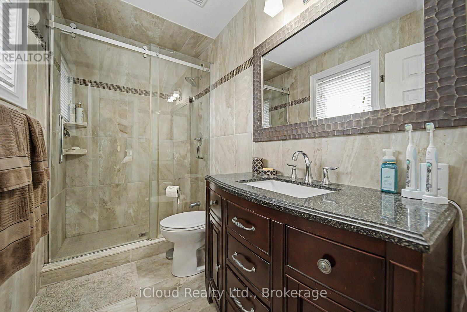 3926 BAGGINS COURT - Image 37