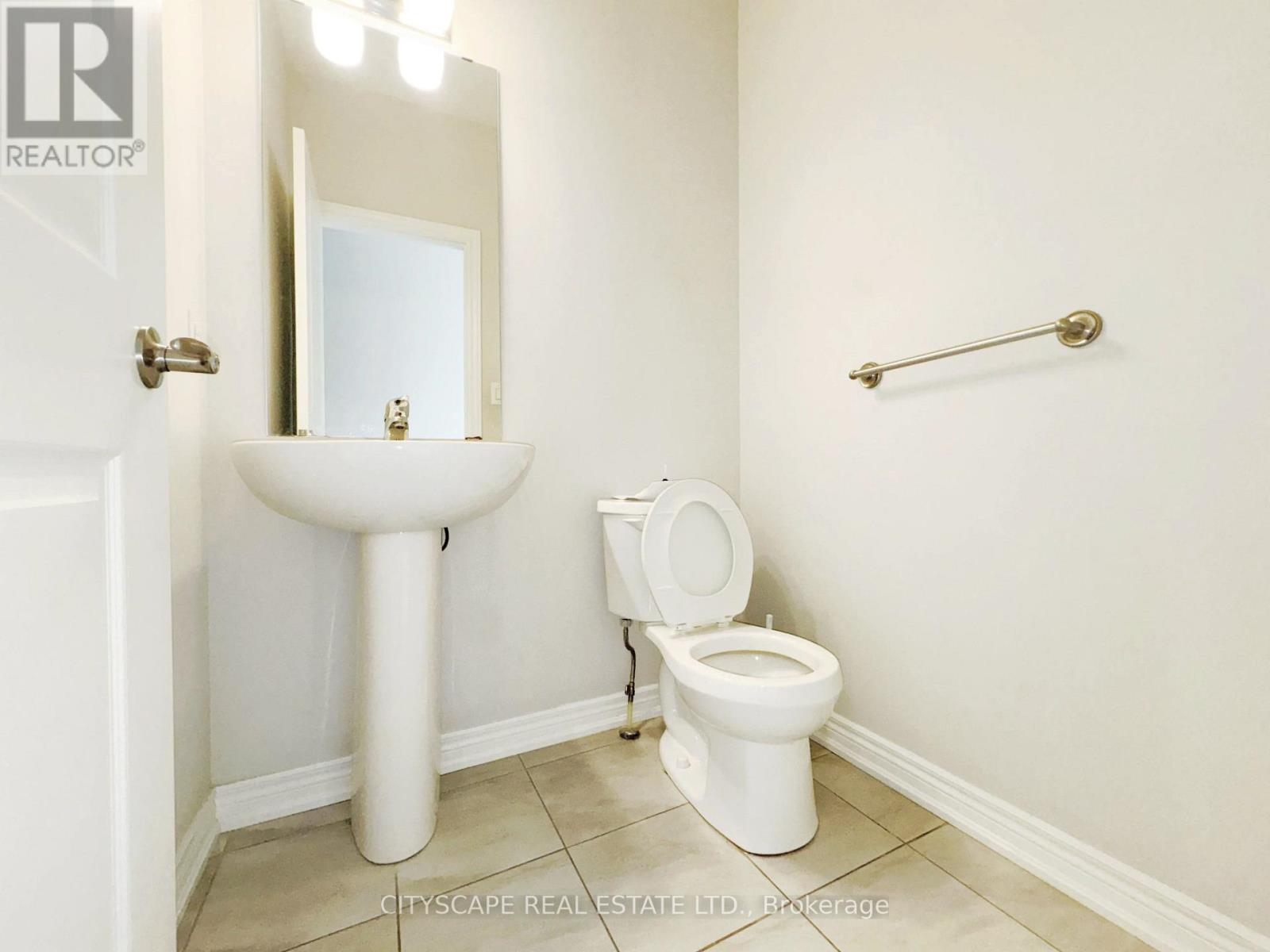 100 SUNFLOWER PLACE - Image 7