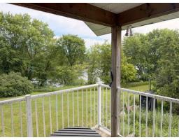 Enclosed porch - 103z Ch. De Point Comfort, Gracefield, QC J0X1W0 Photo 13
