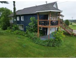 103z Ch. De Point Comfort, Gracefield, QC J0X1W0 Photo 24