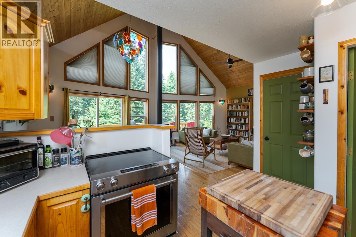 10050 ALPINE DRIVE - Image 10