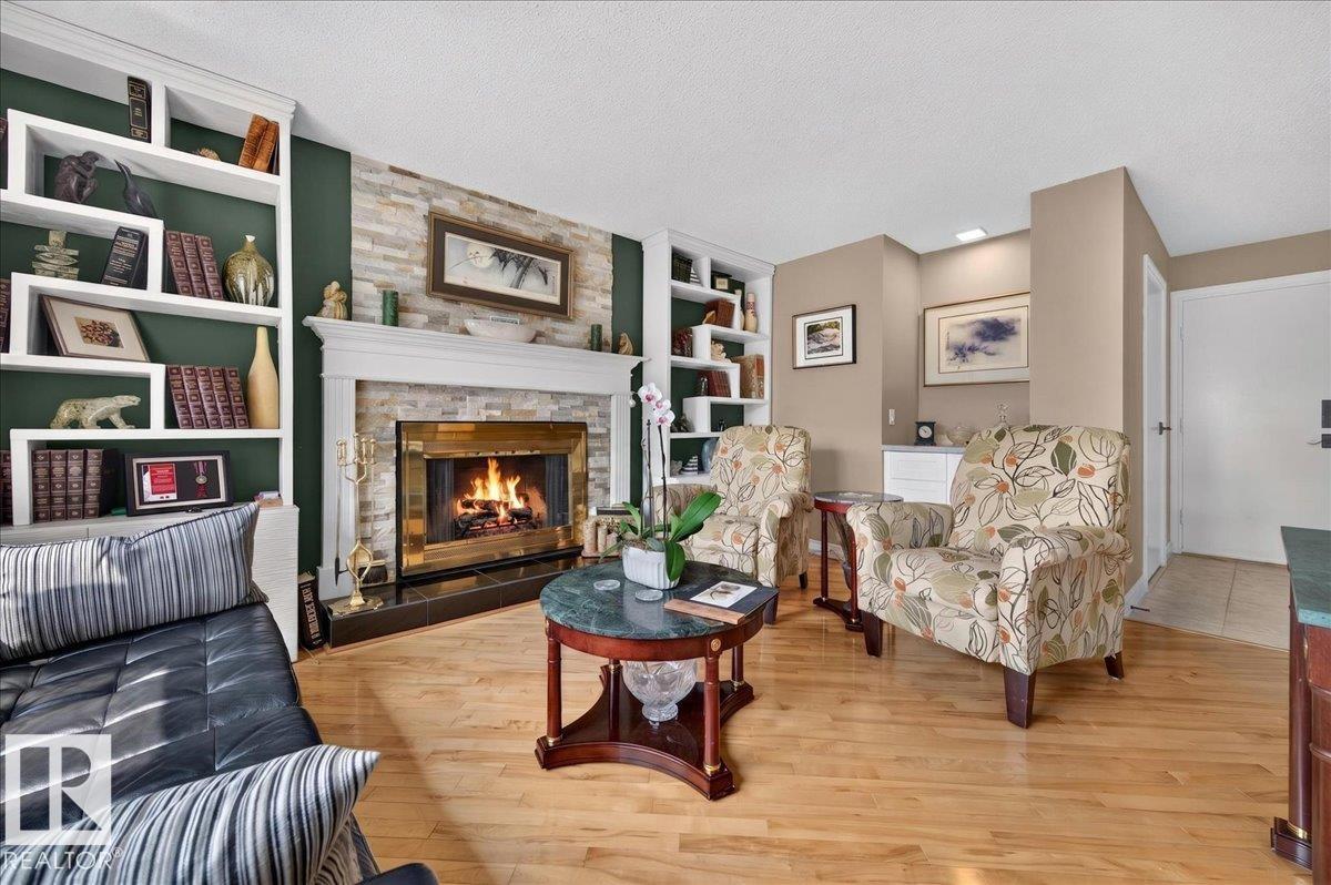 9328 173 ST NW NW - 21