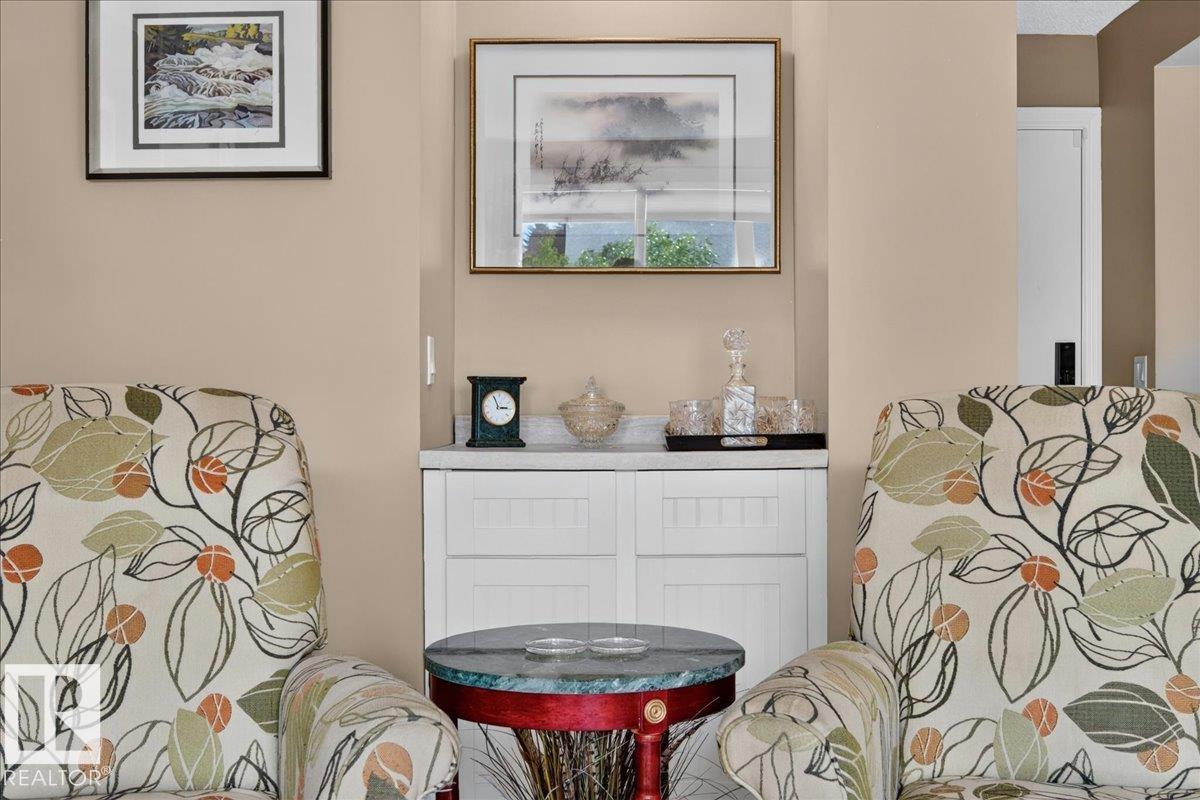 9328 173 ST NW NW - 23