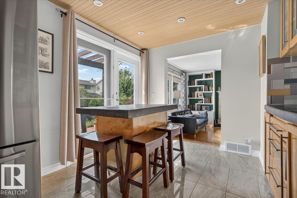 9328 173 ST NW NW - 27