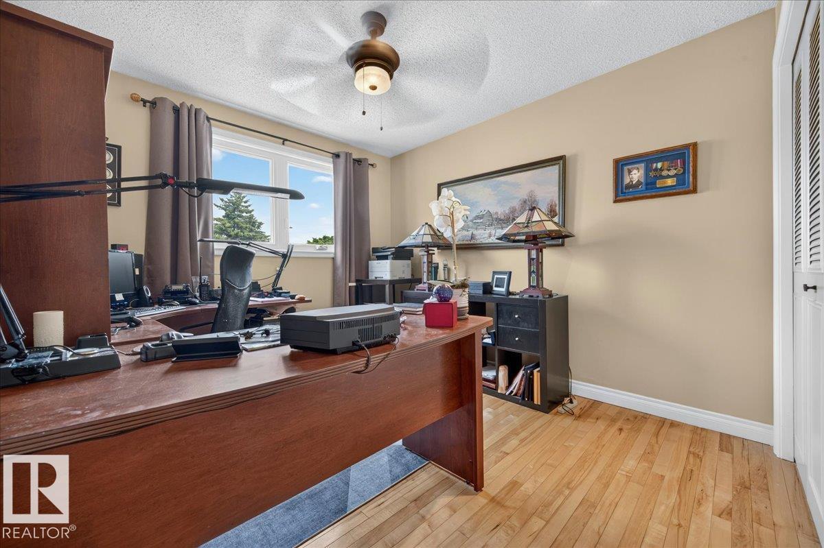 9328 173 ST NW NW - 39