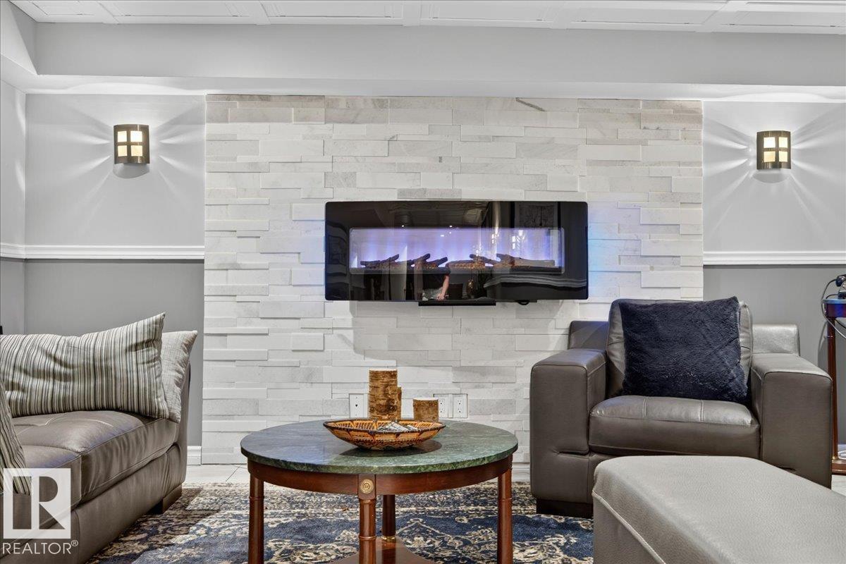 9328 173 ST NW NW - 50