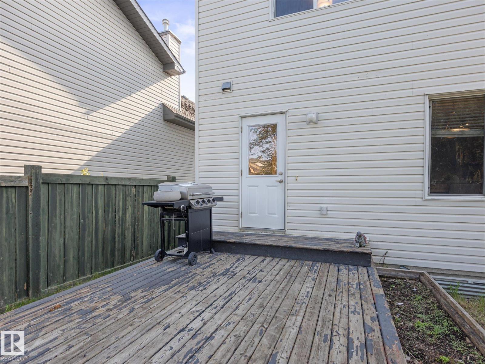 1502 GRANT WY NW - 22
