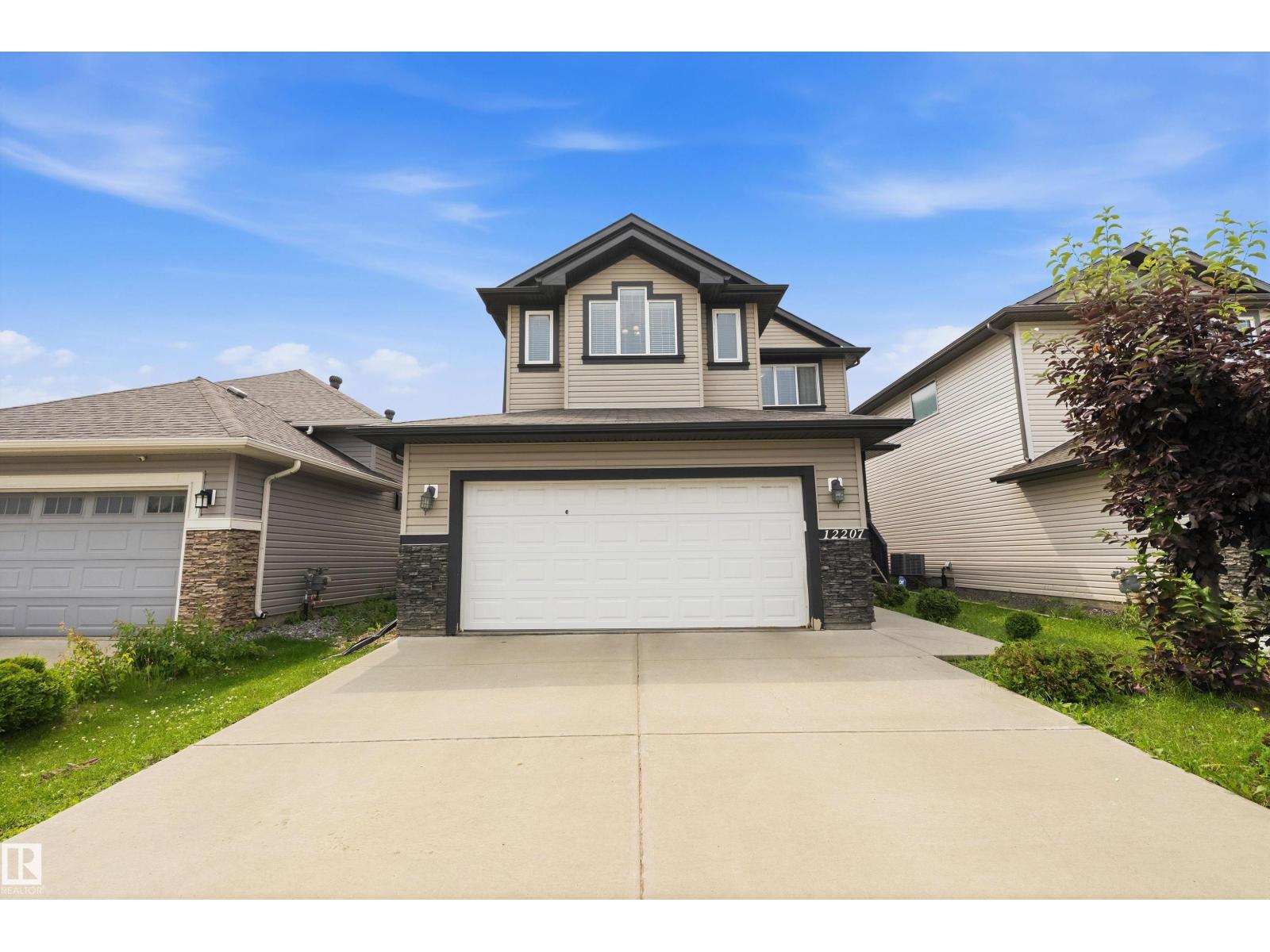12207 172 AV NW - 1
