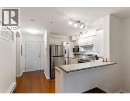 204 155 E 3rd Street, North Vancouver, BC V7L1E5 Photo 11