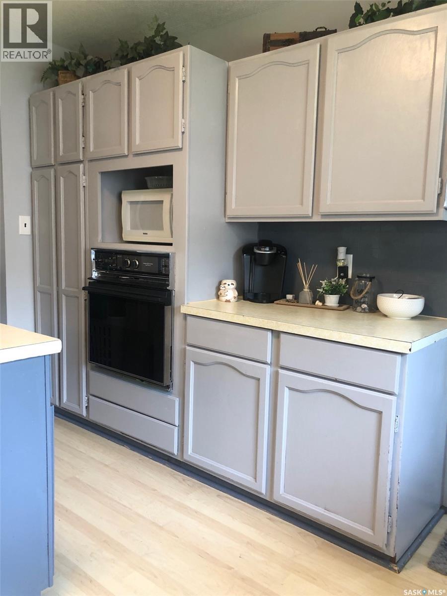 322 5th AVENUE E - 22