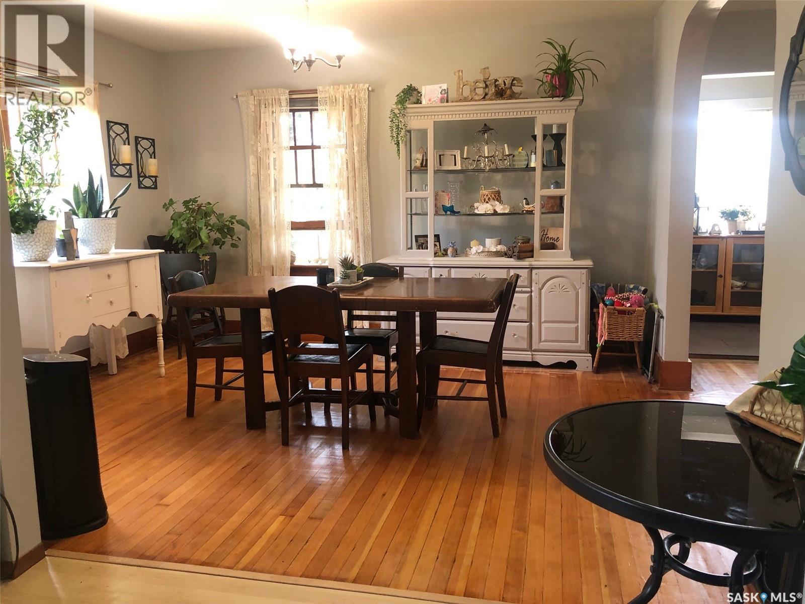 322 5th AVENUE E - 27