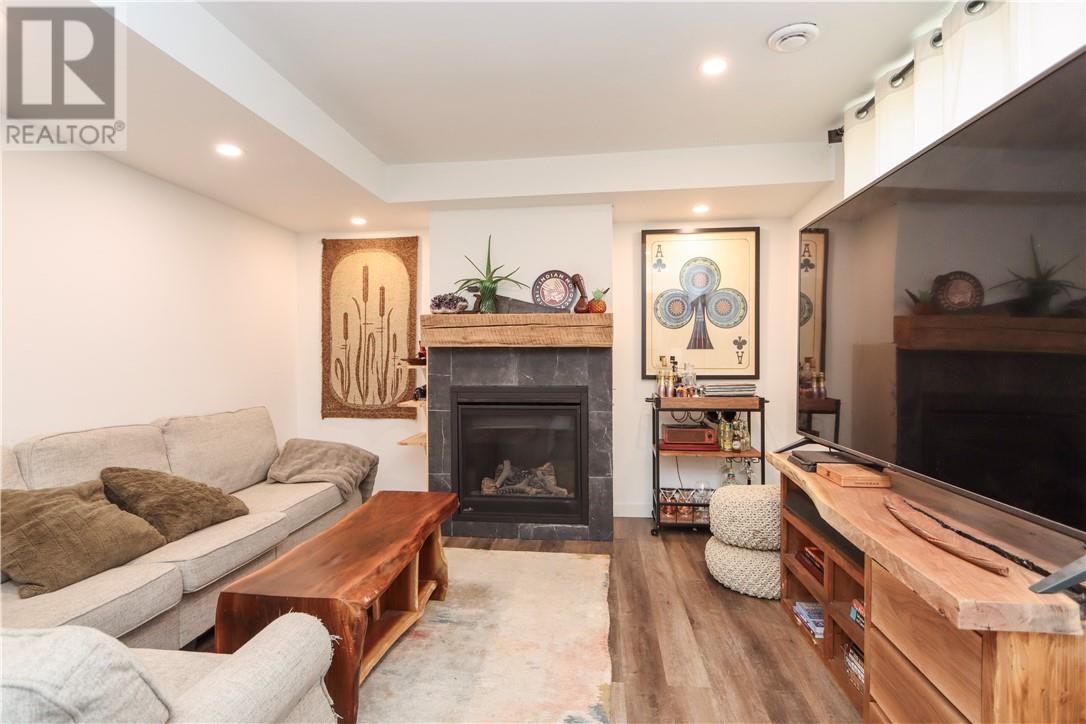 76 Montcalm Street - 25