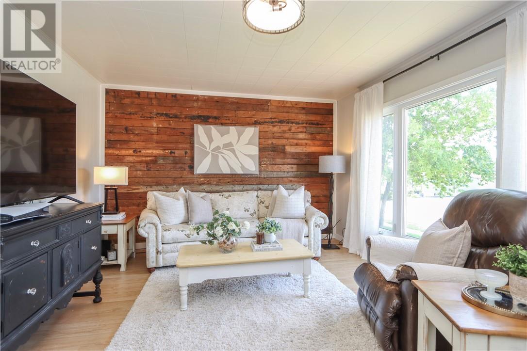 76 Montcalm Street - 9