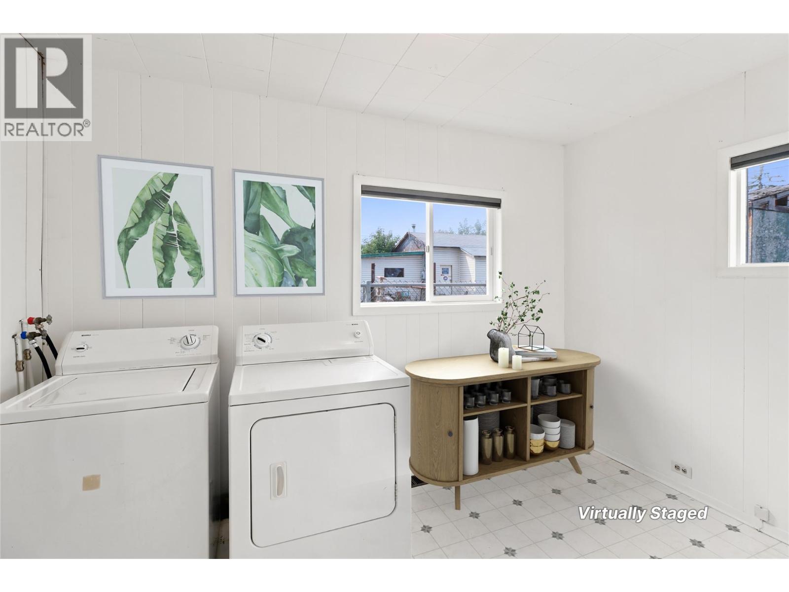 225 14 Avenue N - 25