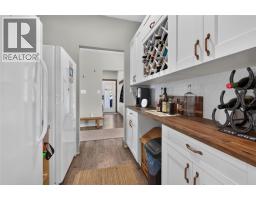 Primary Bedroom - 193 Lockie Road, Tulameen, BC V0X1W0 Photo 12