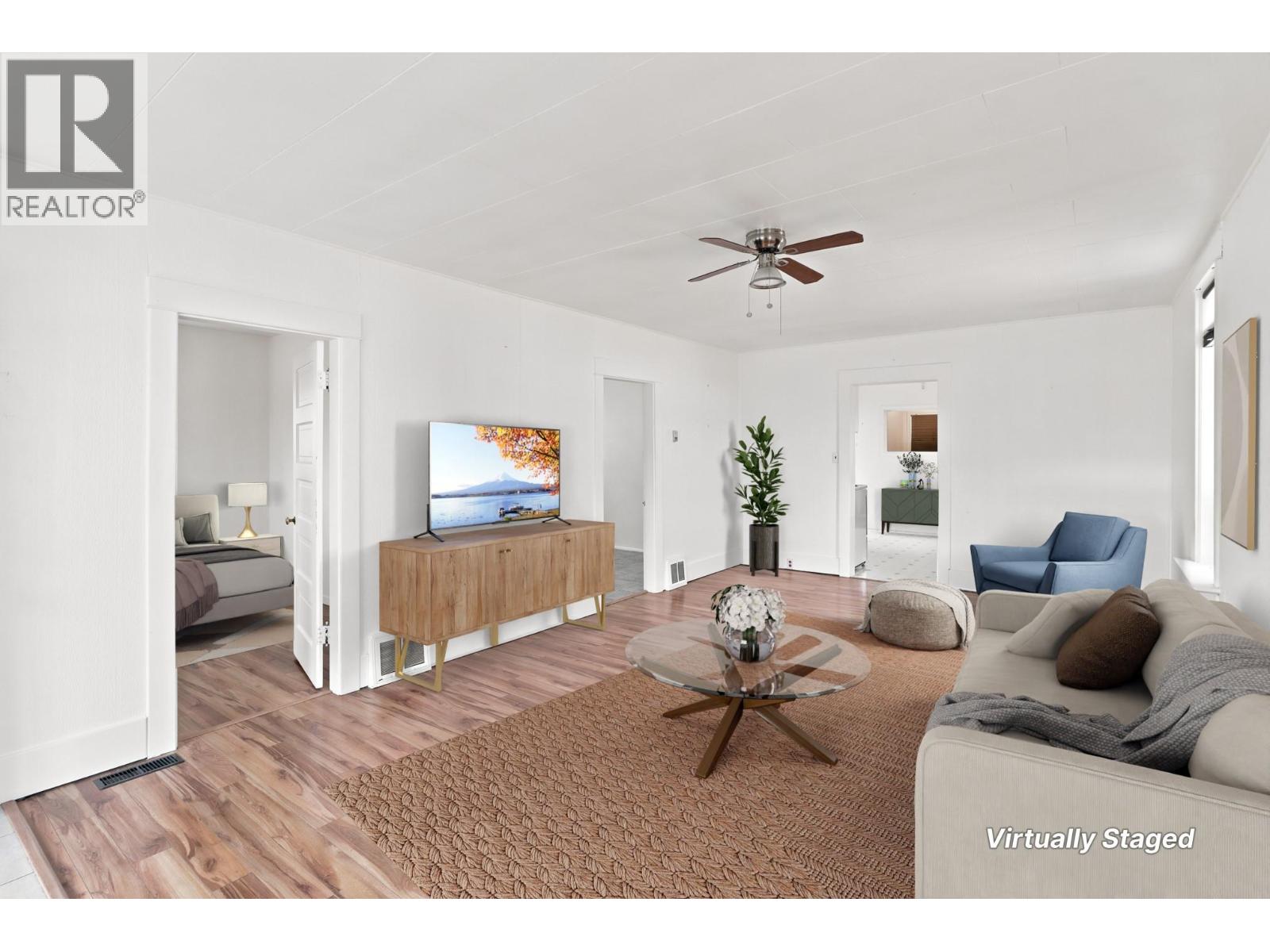 225 14 Avenue N - 8