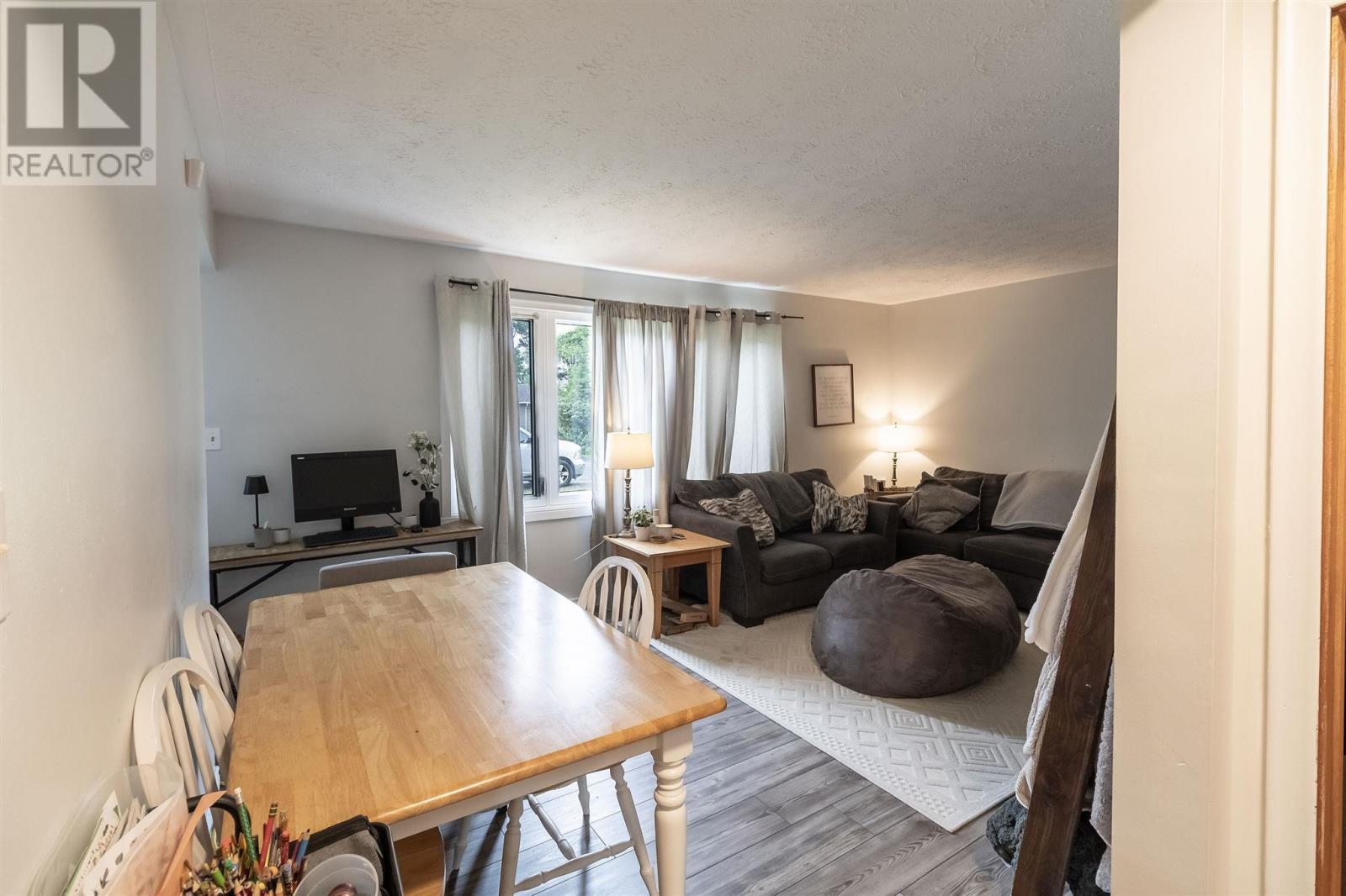 100 Amy AVE - 12