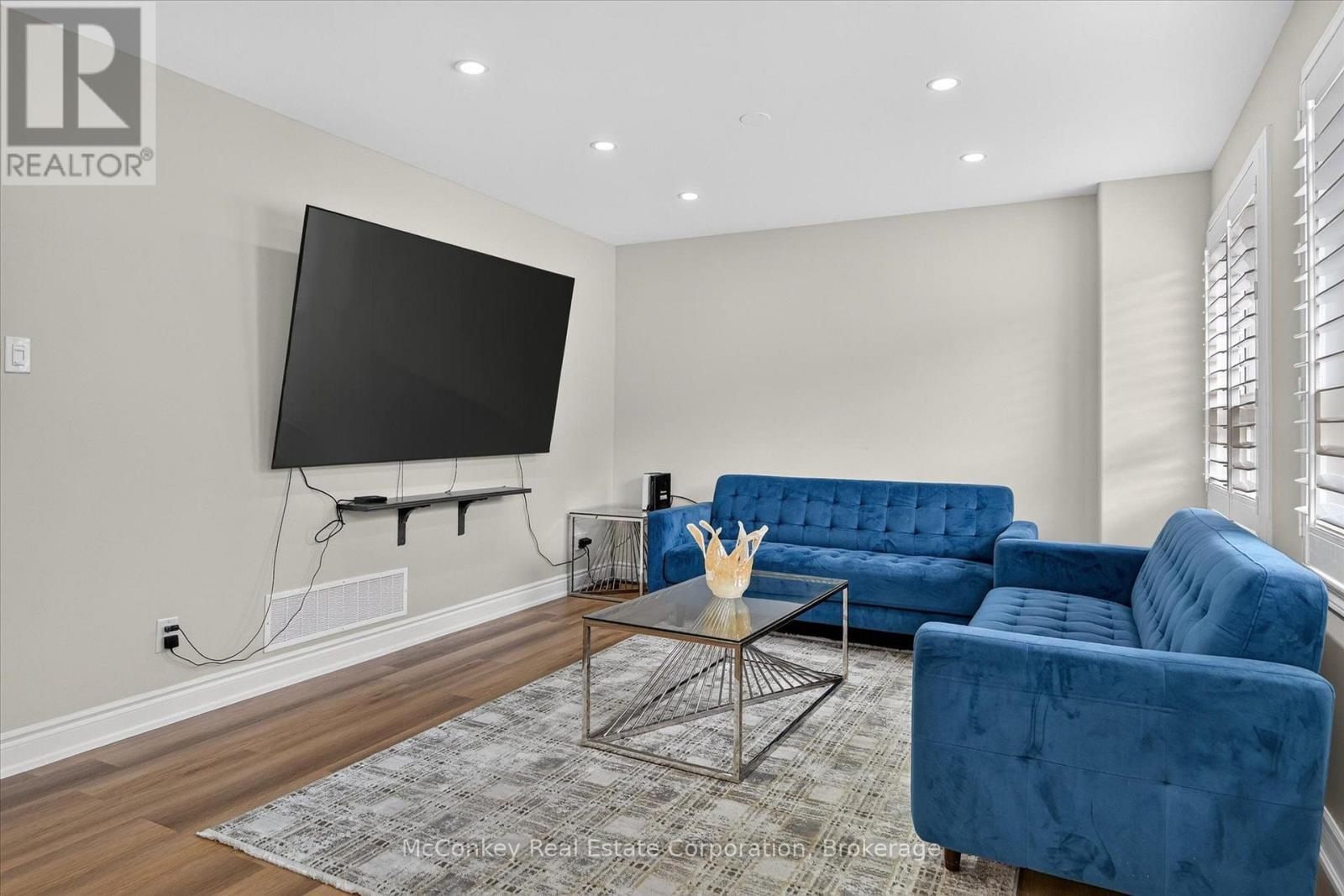609 ACKERMAN CRESCENT - 13