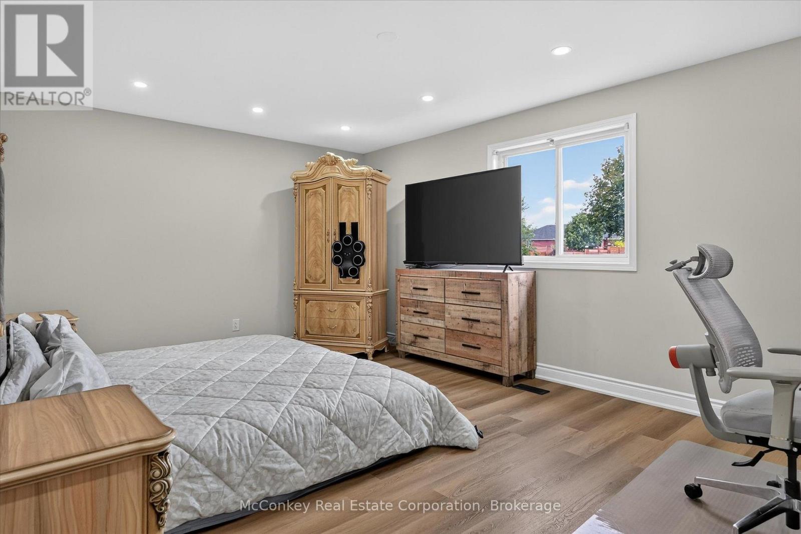 609 ACKERMAN CRESCENT - 27