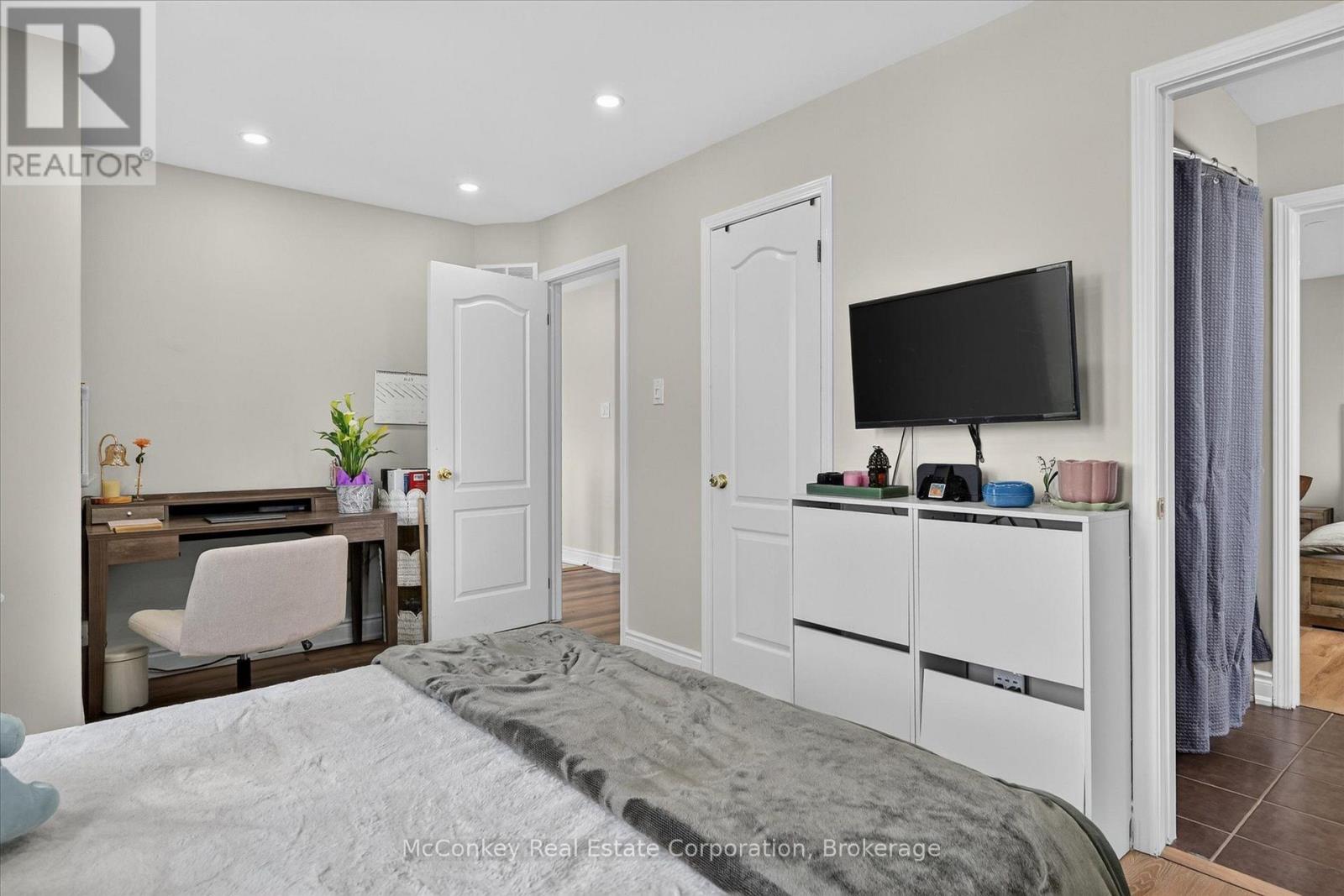 609 ACKERMAN CRESCENT - 35