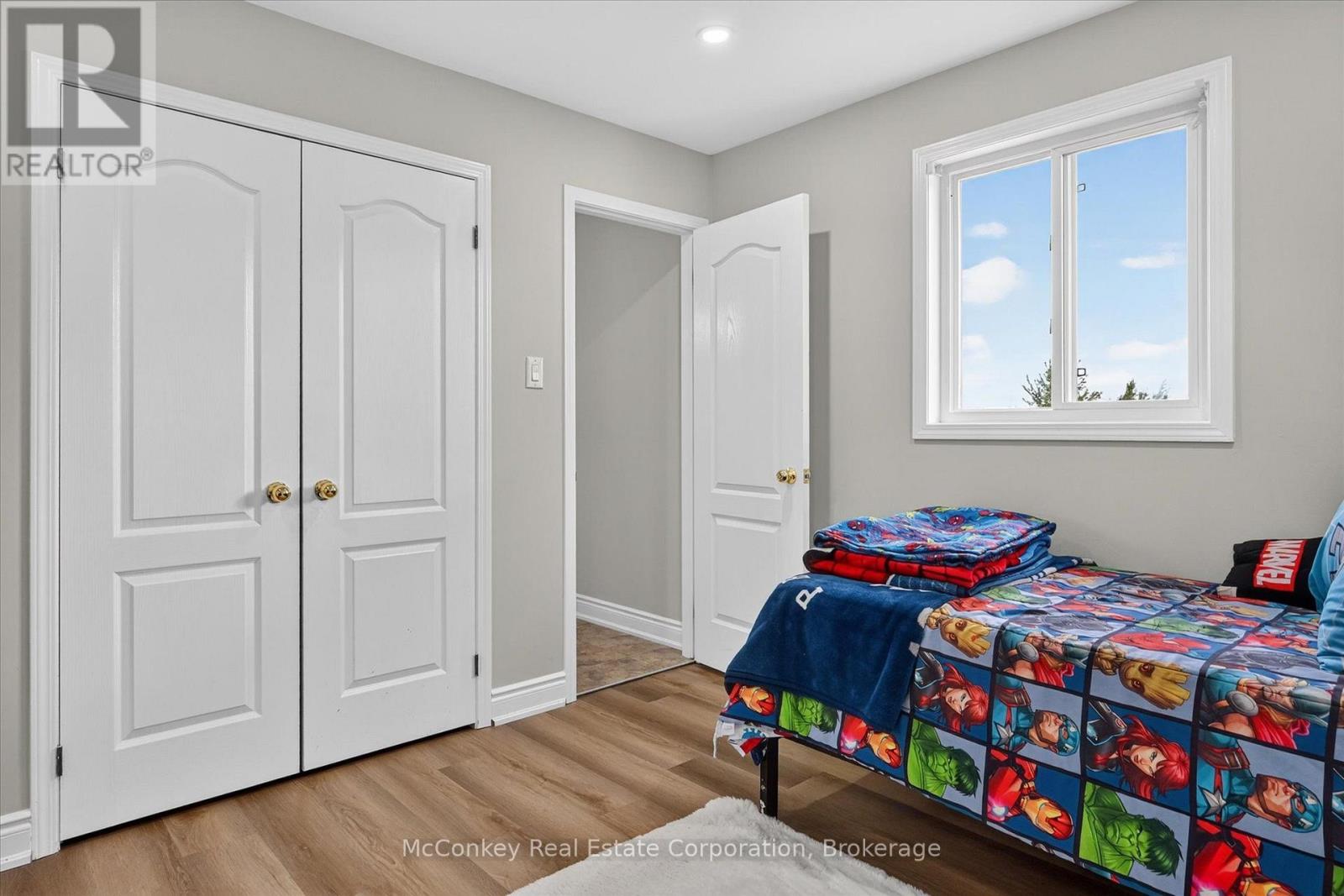 609 ACKERMAN CRESCENT - 37